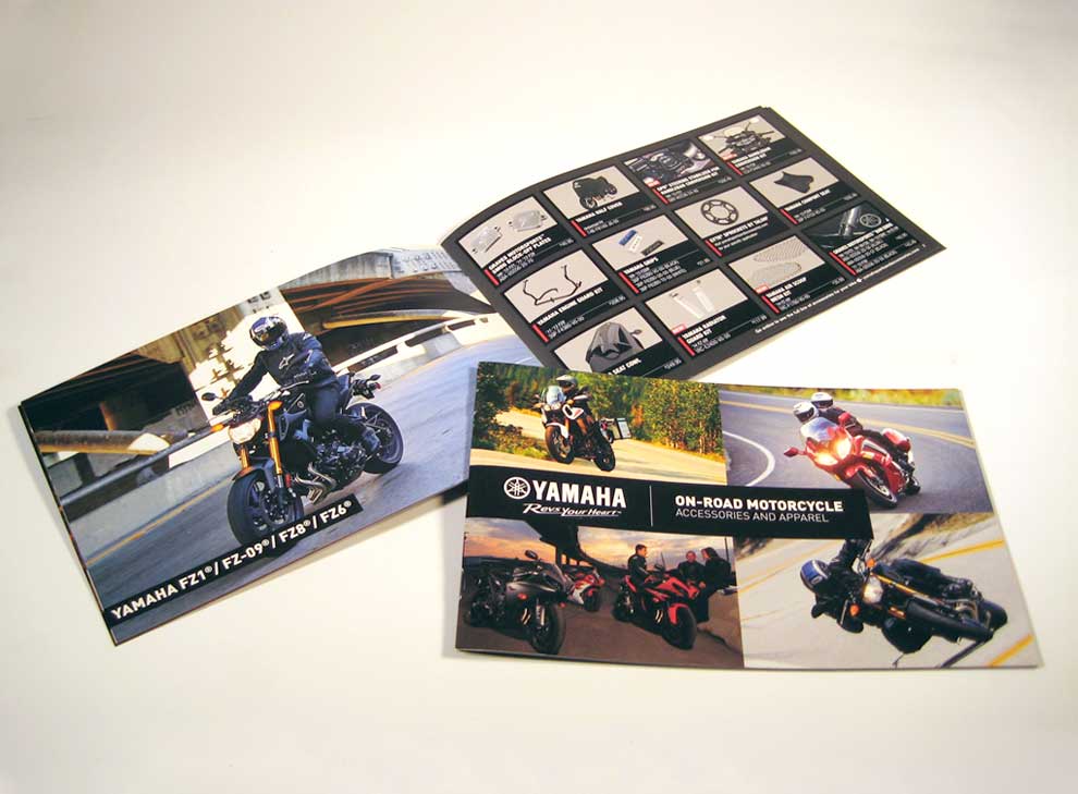 Yamaha-brochures-on-road